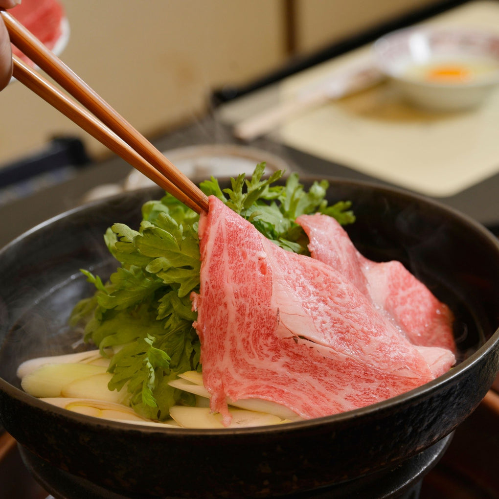 伊勢重の手切り和牛すき焼きセット【A5等級黒毛和牛】