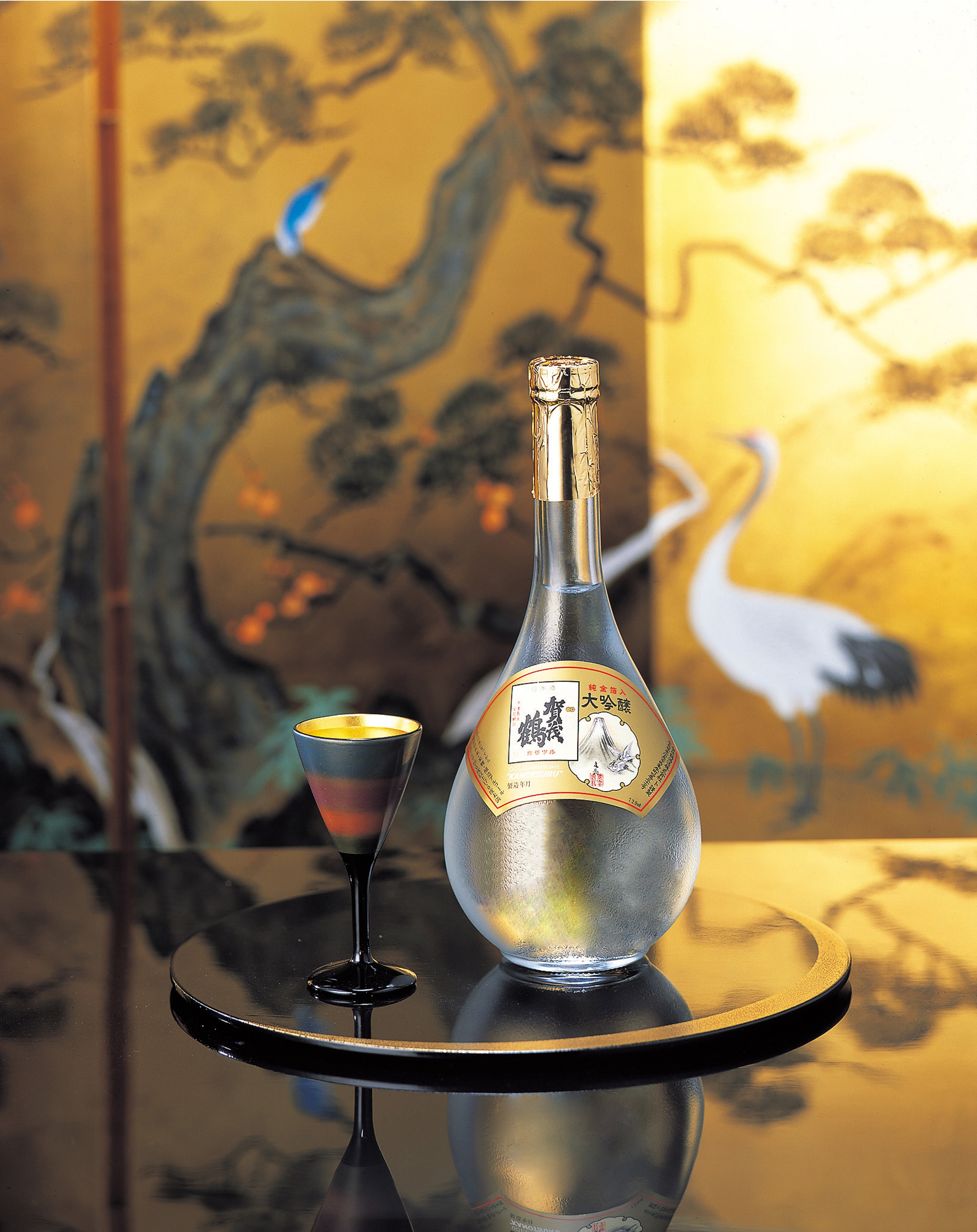 純金箔入 大吟醸特製ゴールド賀茂鶴720ML 2本化粧箱入（GK-B2） | 商品